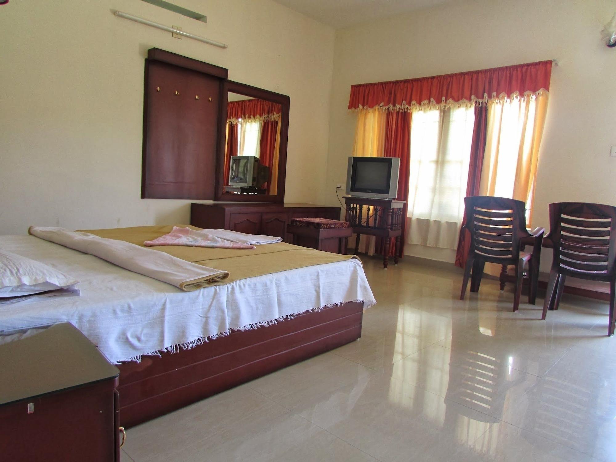 טקאדי Jungle Palace Homestay מראה חיצוני תמונה